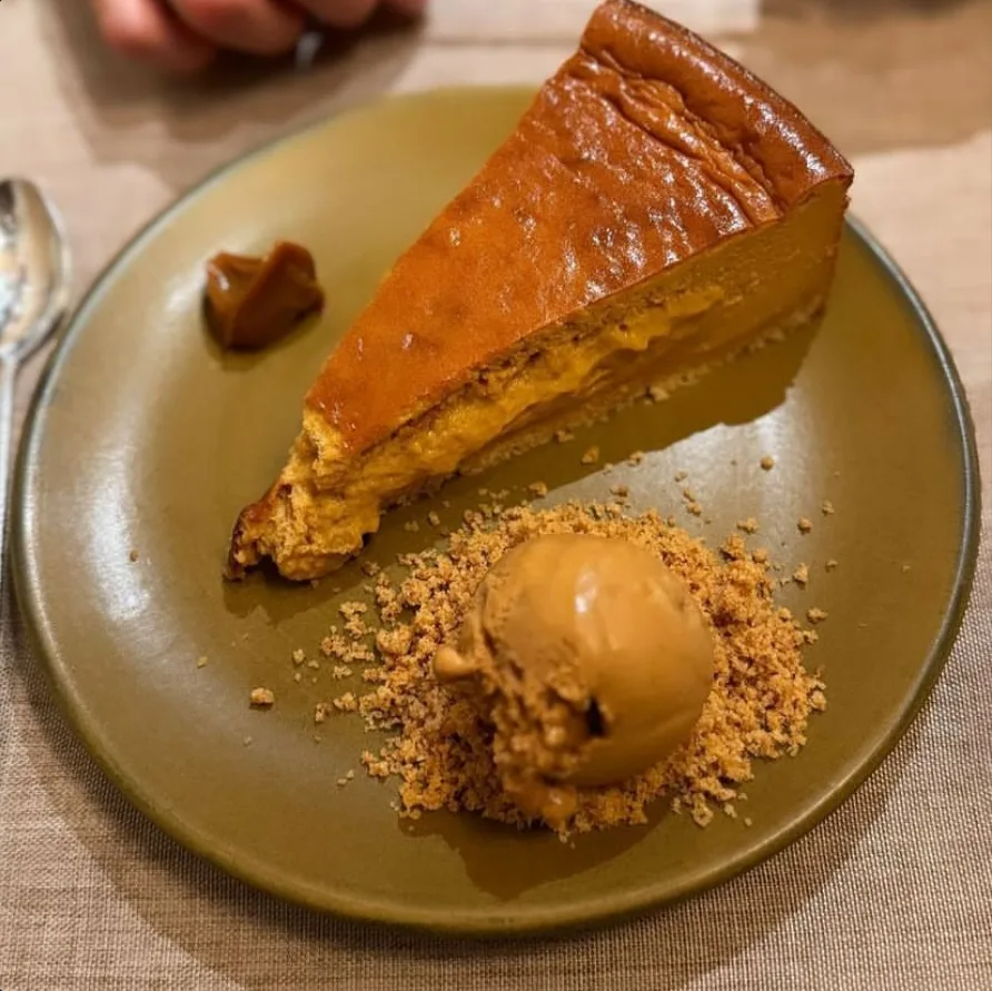 Tarta de queso y dulce de leche